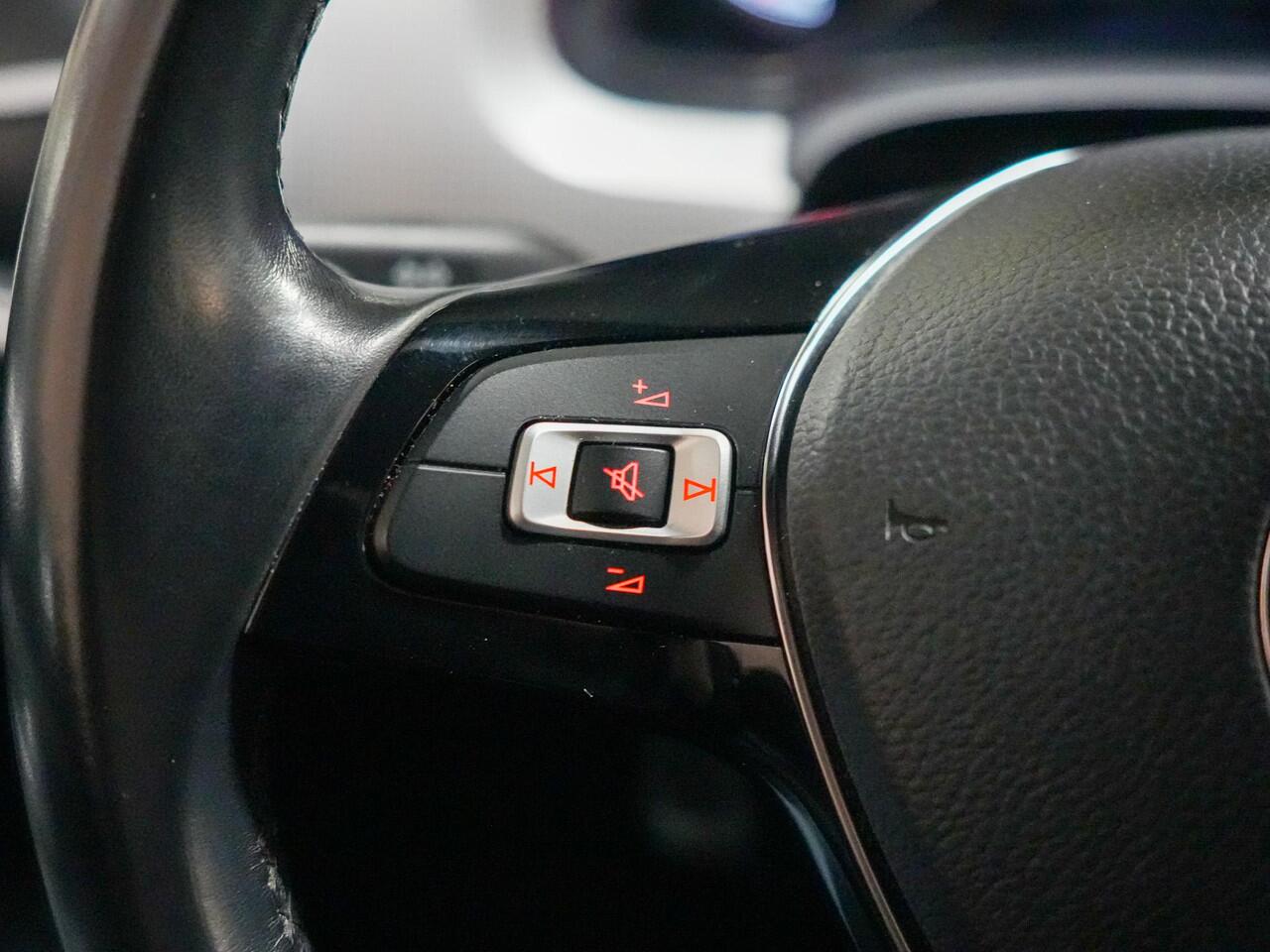 Volkswagen UP! 1.0 Rijklaar|stoel vrm|12maanden garantie.