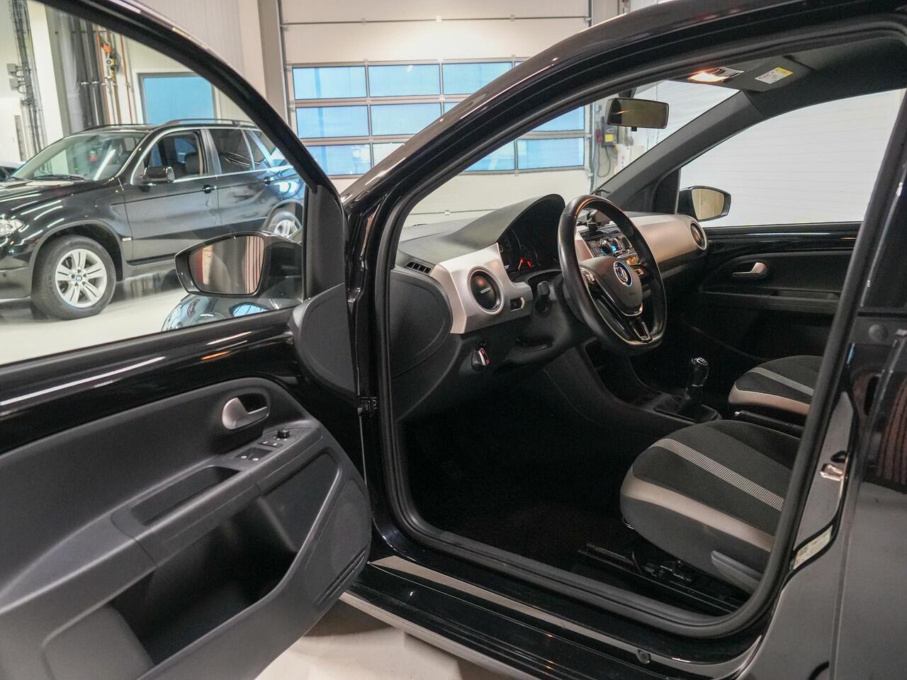 Volkswagen UP! 1.0 Rijklaar|stoel vrm|12maanden garantie.