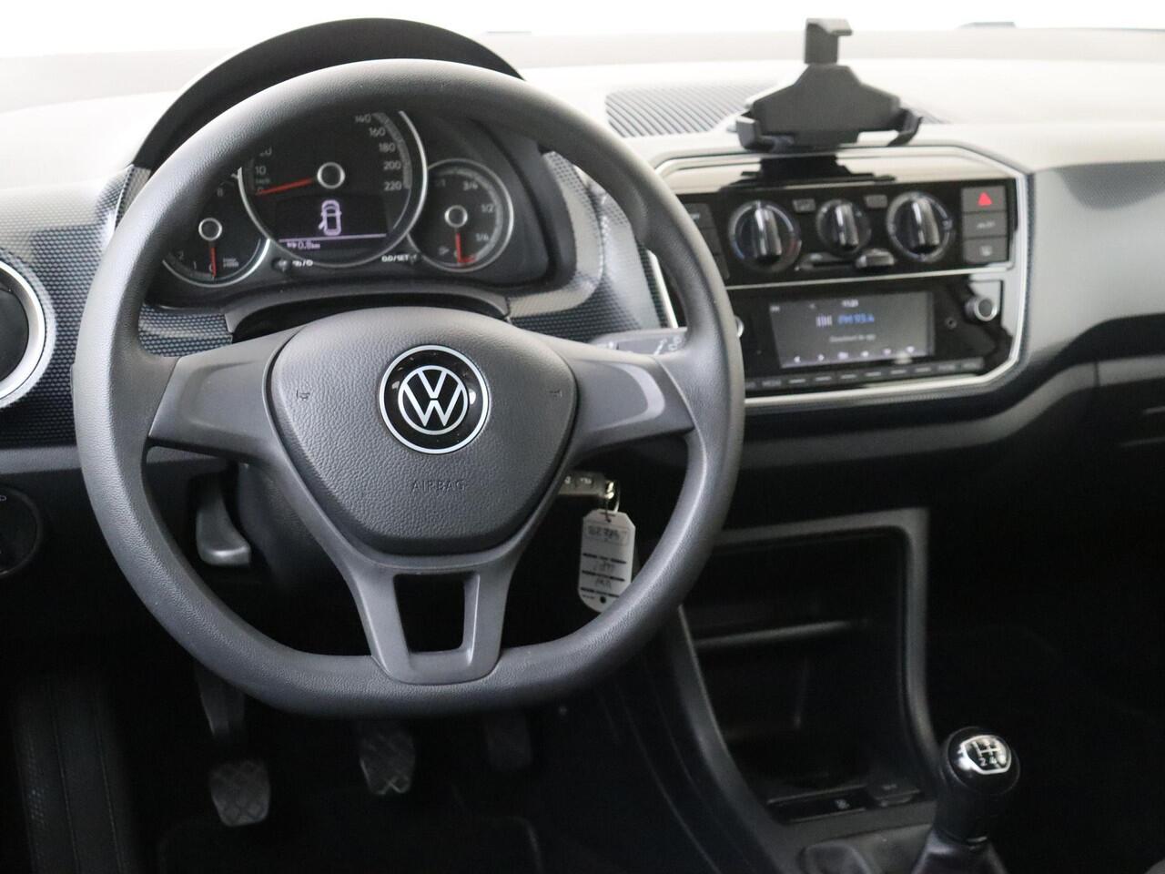 Volkswagen UP! 1.0 | Airco | Bluetooth | DAB Ontvanger | Lane assist | Elektrische ramen |