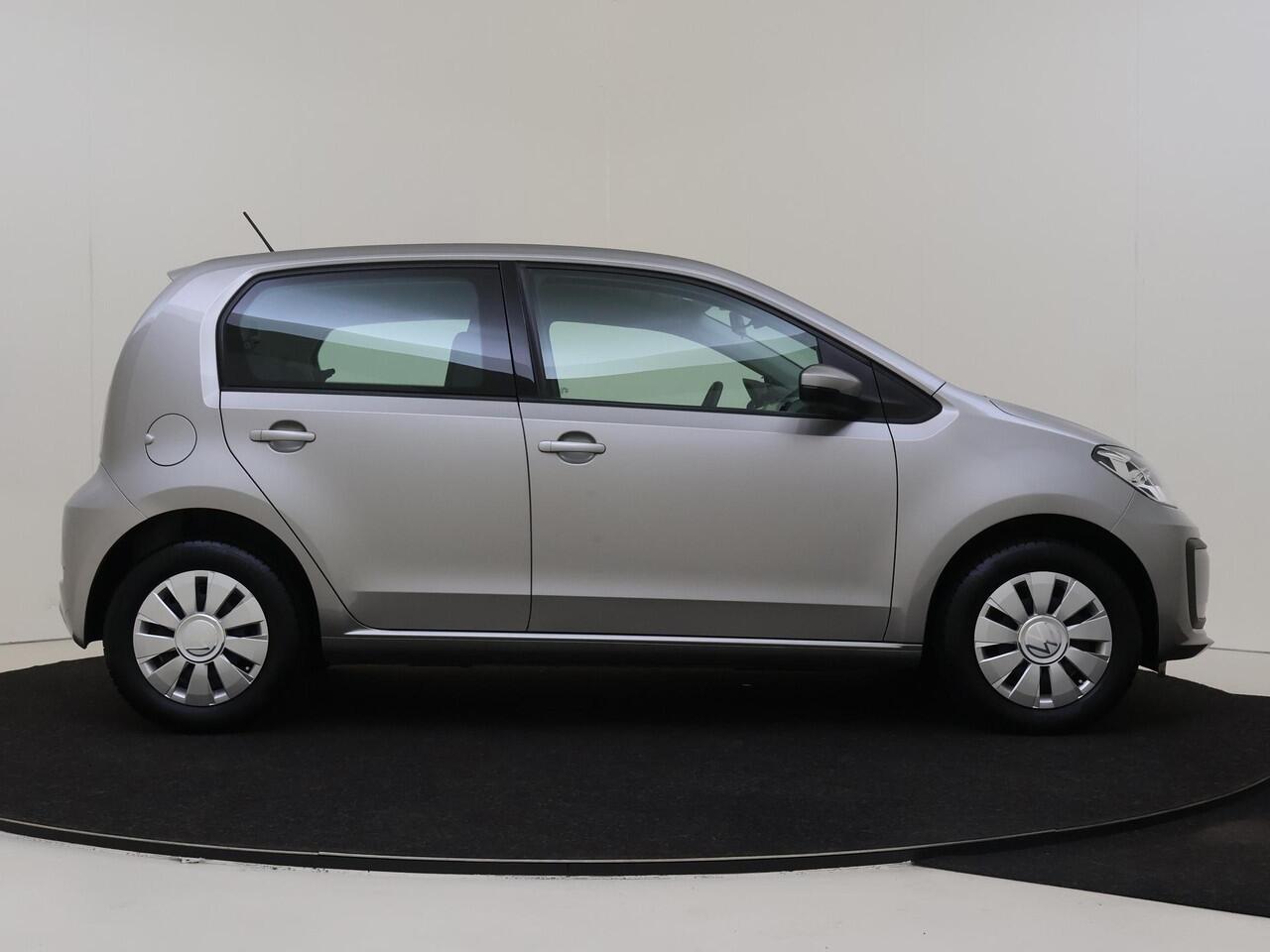 Volkswagen UP! 1.0 | Airco | Bluetooth | DAB Ontvanger | Lane assist | Elektrische ramen |