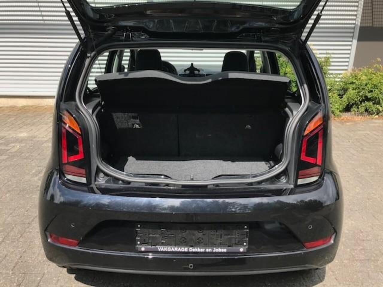 Volkswagen UP! United 1.0