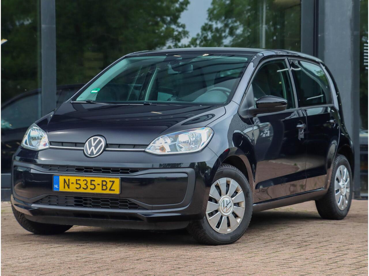 Volkswagen UP! 1.0 Camera | Climate Control | Cruise Control | PDC