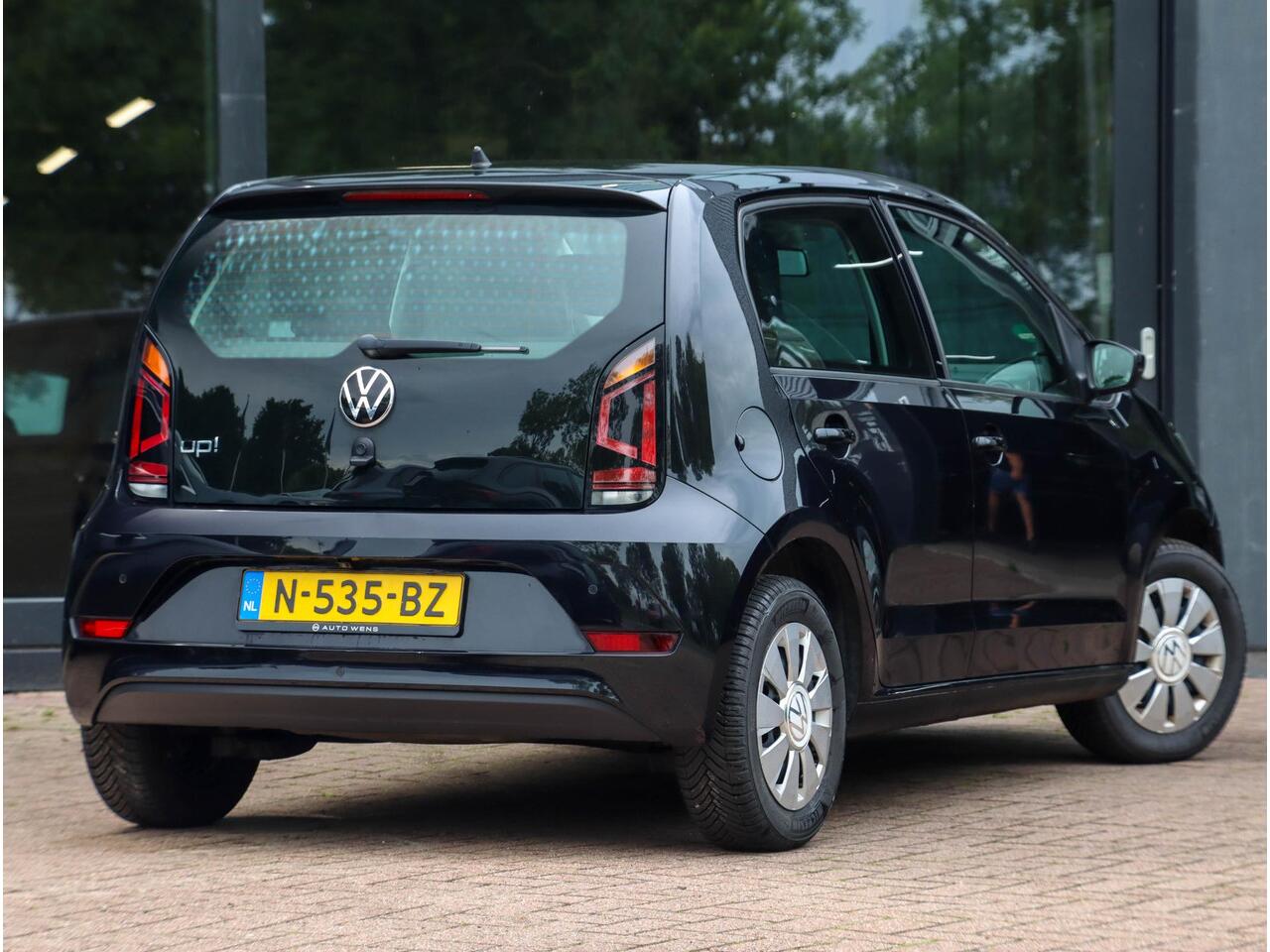 Volkswagen UP! 1.0 Camera | Climate Control | Cruise Control | PDC