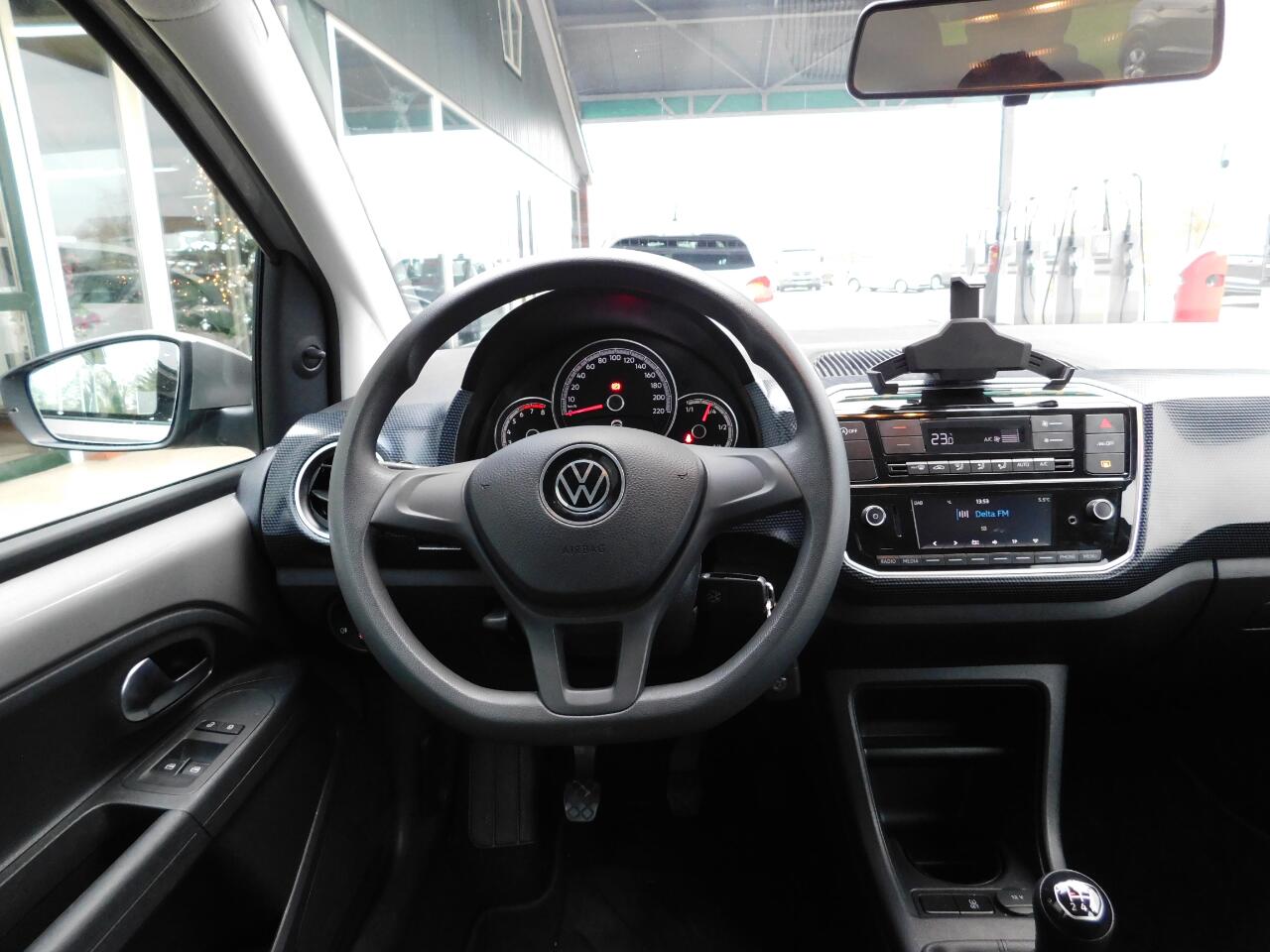 Volkswagen UP! 1.0 65PK MOVE UP!! All-in Prijs! PDC, CRUISE, CLIM