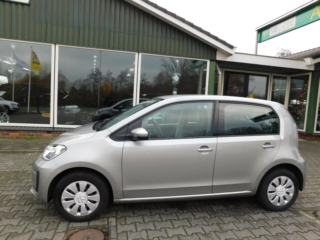 Volkswagen UP! 1.0 65PK MOVE UP!! All-in Prijs! PDC, CRUISE, CLIM