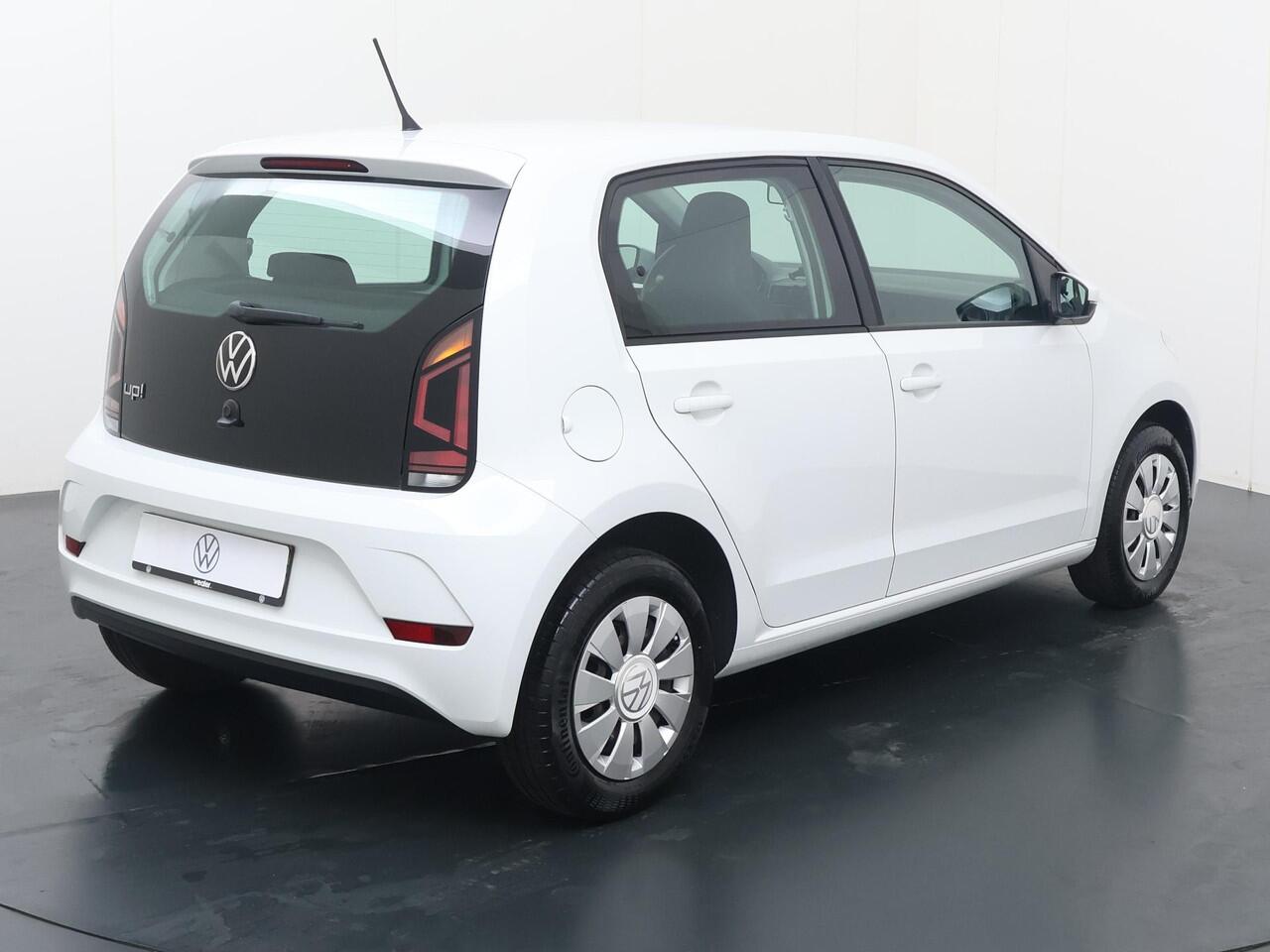 Volkswagen UP! 1.0 | 65 PK | Lane Assist | Airco | DAB+ radio |