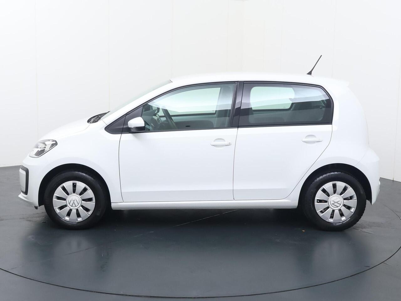 Volkswagen UP! 1.0 | 65 PK | Airco | Lane assist | DAB+ radio |
