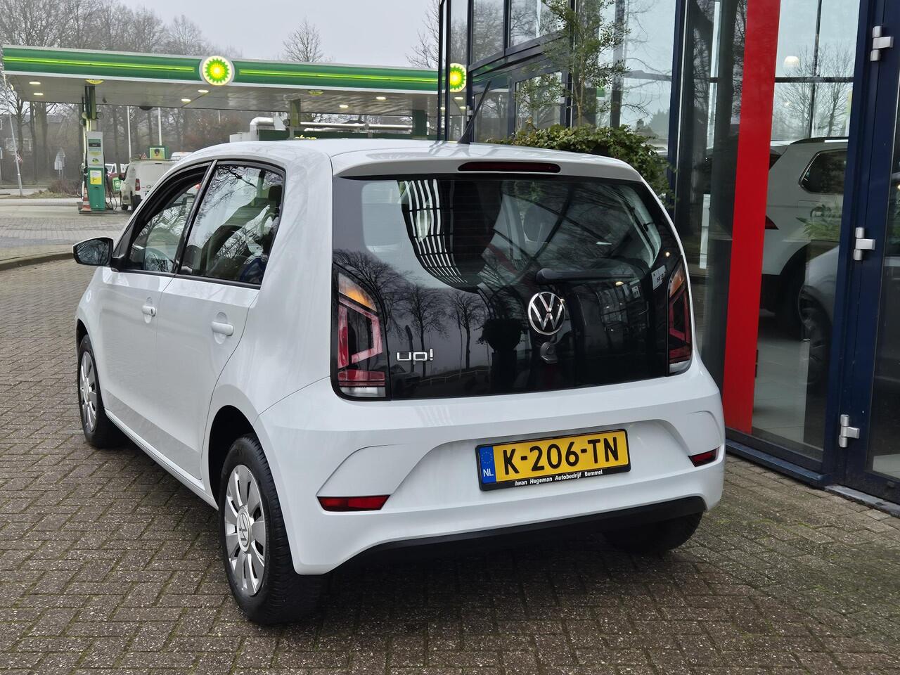 Volkswagen UP! 1.0 BMT move up! | Airco | Centr. vergr. op afstand | BlueTooth | Stuurbekrachttiging