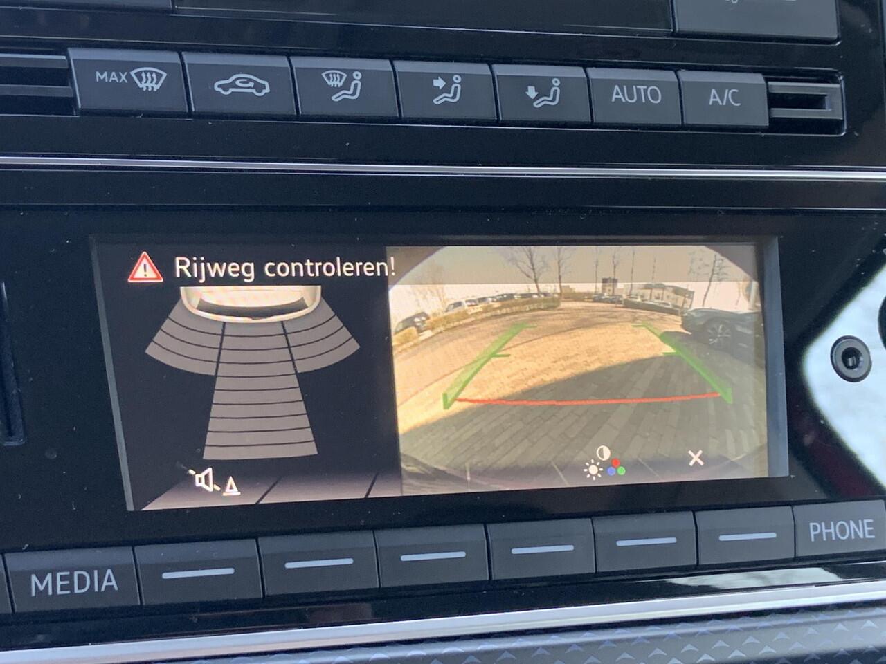 Volkswagen UP! e-Up! e-up! United (Camera,LM,Clima,Winter)