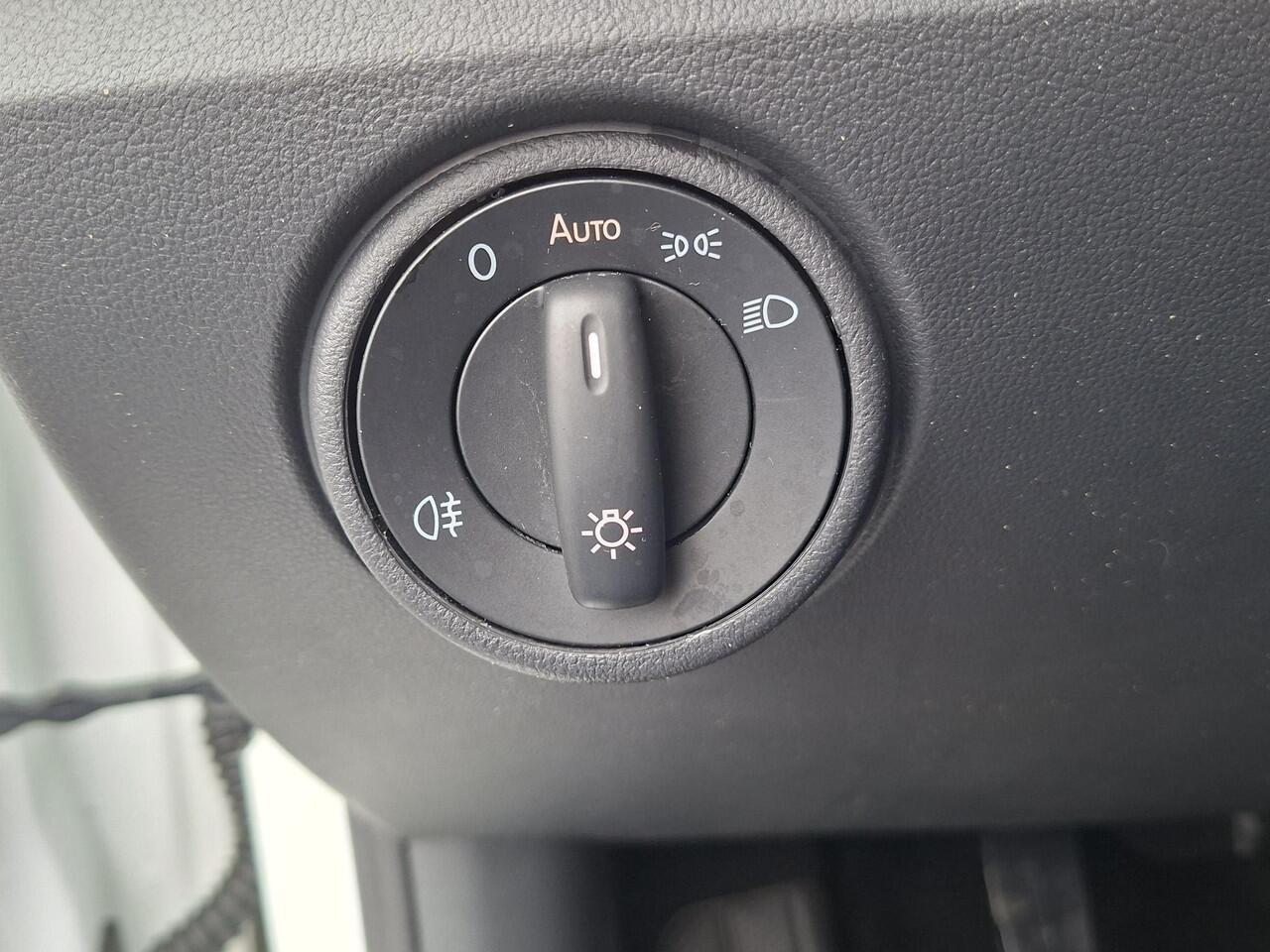 Volkswagen UP! 1.0 BMT move up! AIRCO | CRUISE | PDC / CAMERA | NL-auto | rijklaarprijs !!