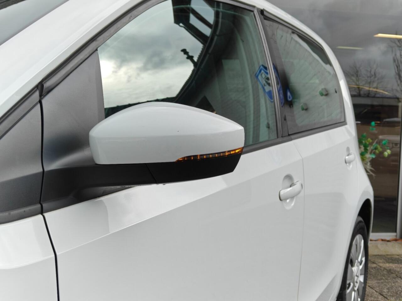 Volkswagen UP! 1.0