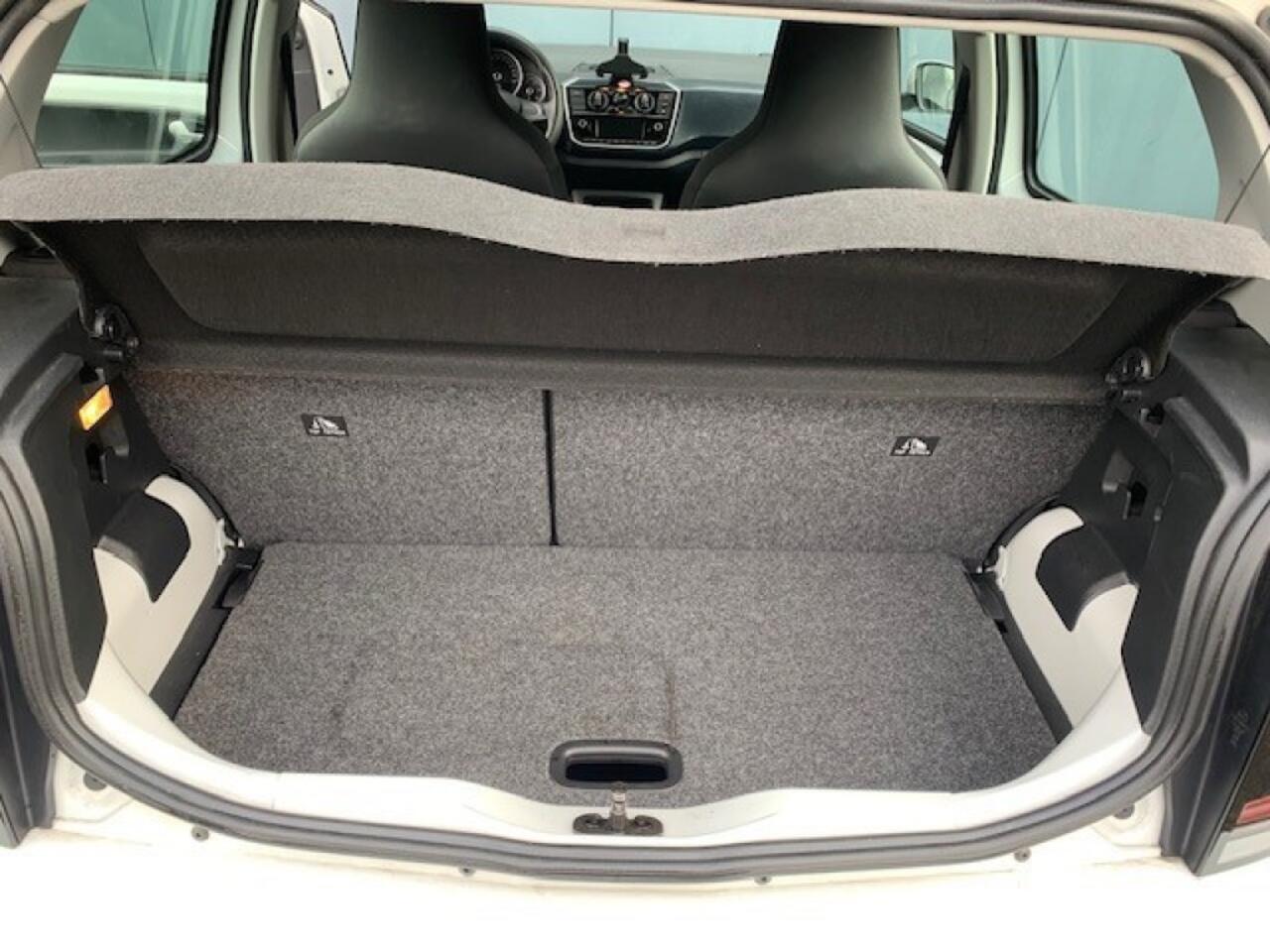 Volkswagen UP! 1.0 AIRCO