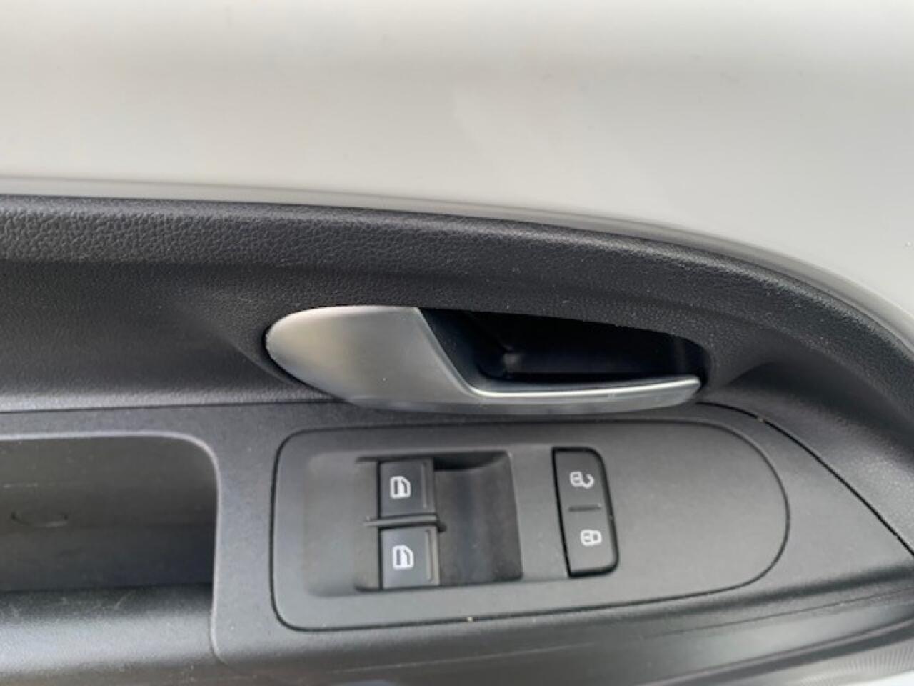 Volkswagen UP! 1.0 AIRCO