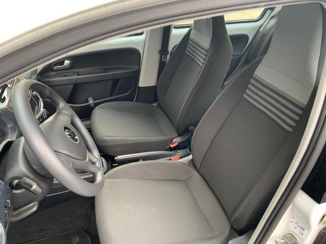 Volkswagen UP! 1.0 AIRCO