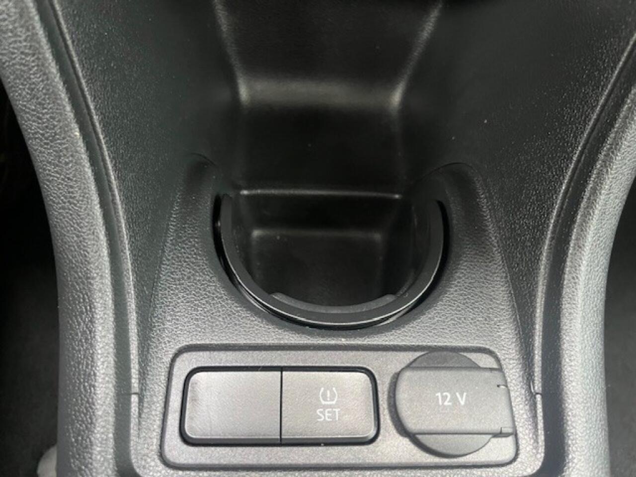 Volkswagen UP! 1.0 5Drs AIRCO DAB