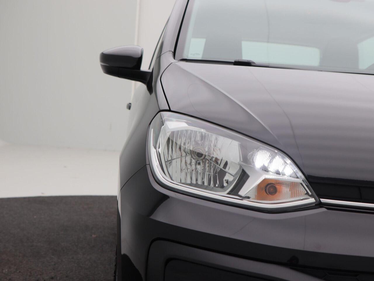 Volkswagen UP! 1.0 | Elektrische Ramen | Airco | Bluetooth | 59.251 Km !!