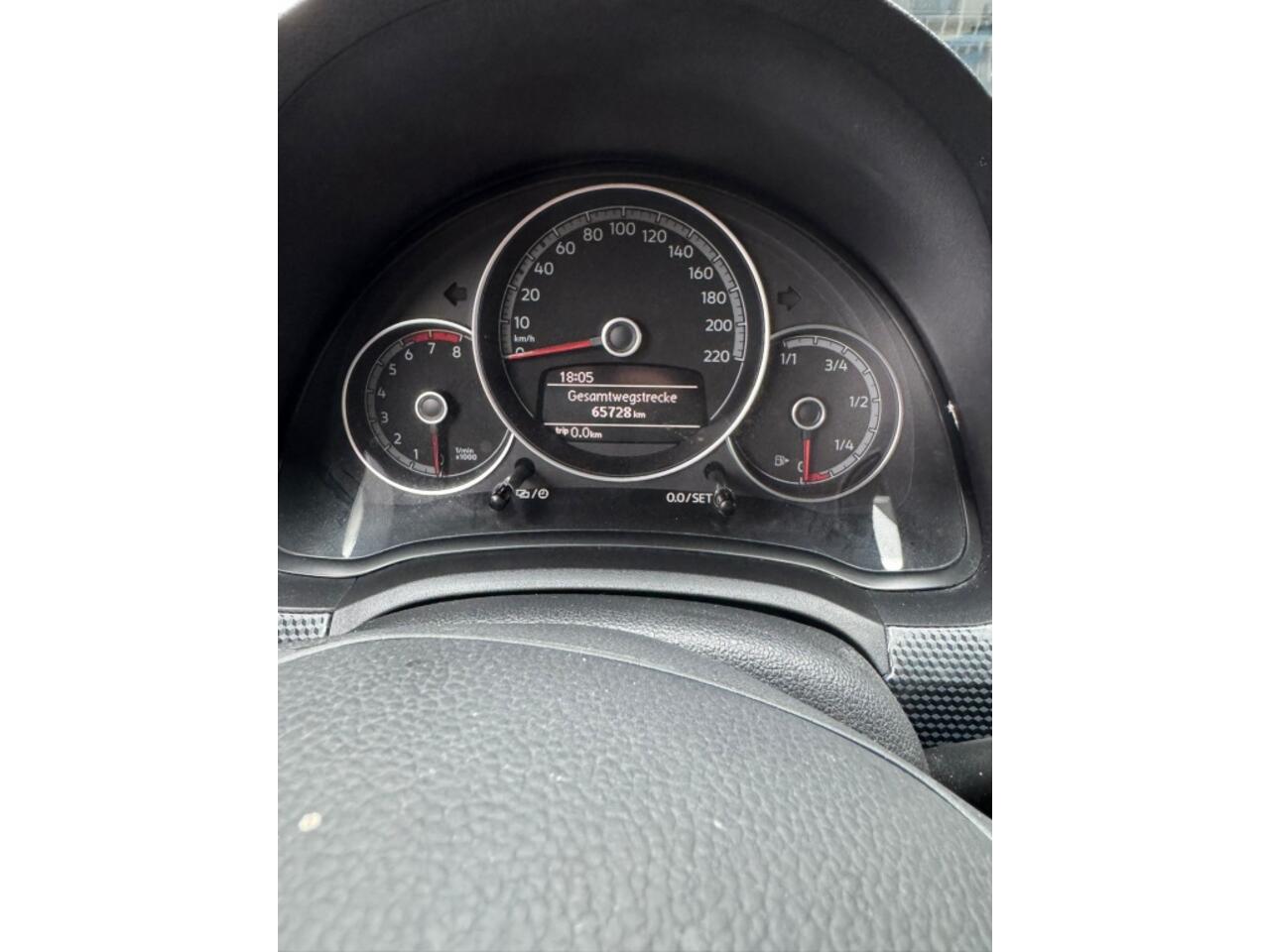 Volkswagen UP! 1.0