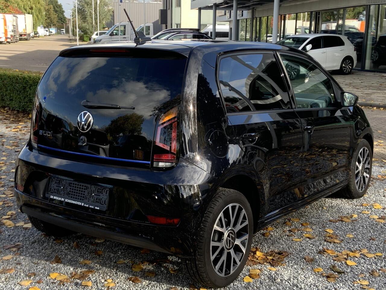 Volkswagen UP! e-Up! e-up! Style Plus (Camera,Clima,LM,Cruise)