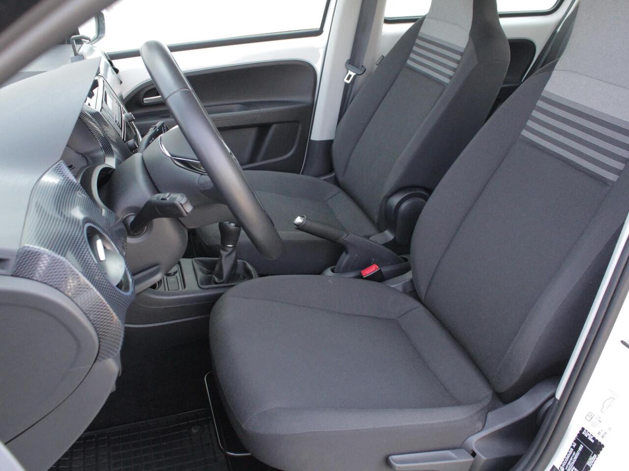 Volkswagen UP! 1.0 Comfort + Winter pack | Clima | Camera | Park sens | Lm-Velgen