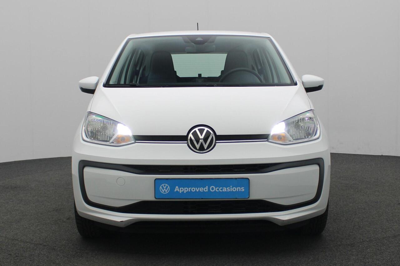 Volkswagen UP! 1.0 65 pk | Navigatie via App | DAB radio | Airco