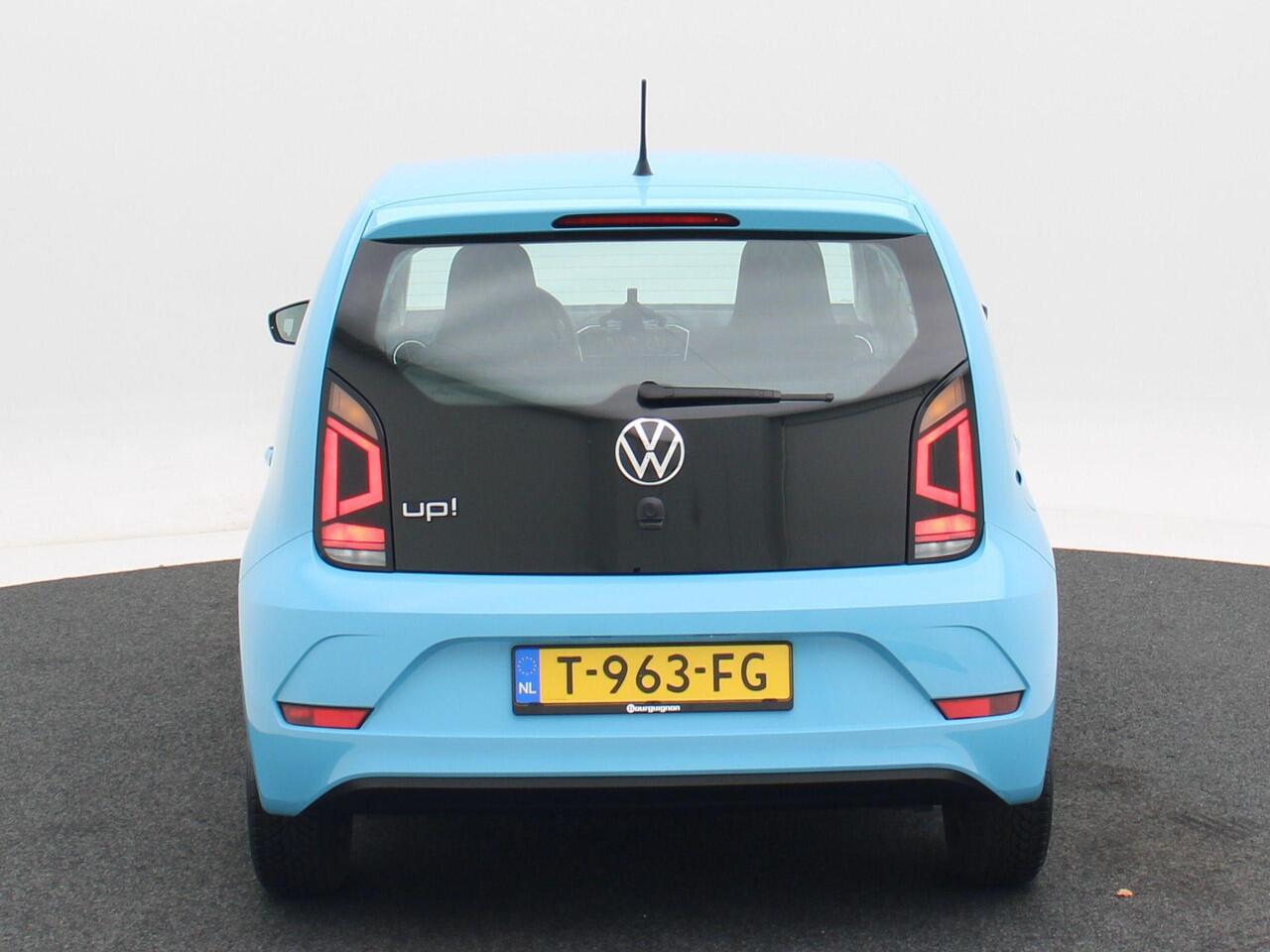 Volkswagen UP! 1.0 | 5-Deurs | Airconditioning | Bluetooth | Teal Blue | 40.228 Km!