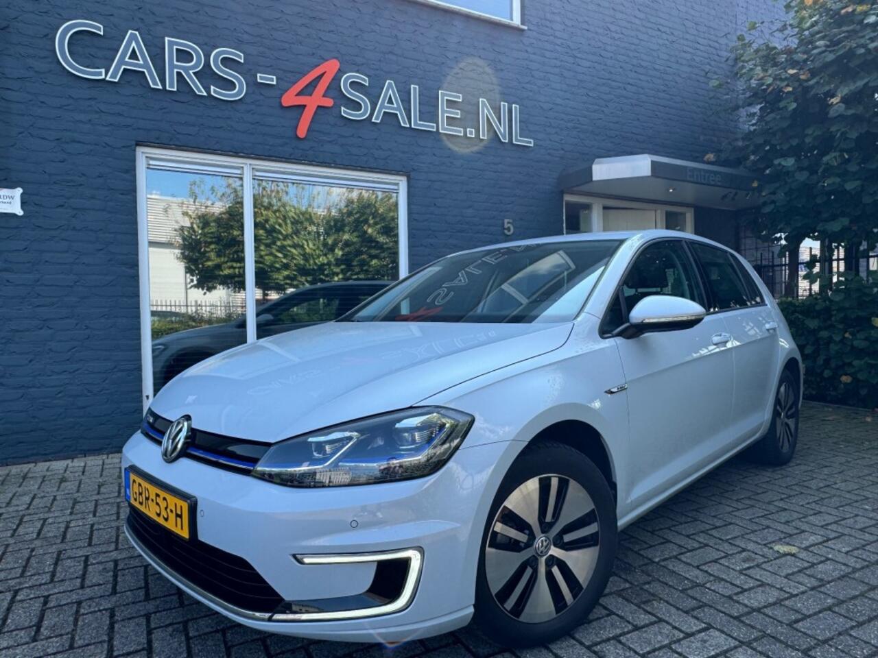 Volkswagen e-Golf E-Golf - Virt. cockpit + Camera + Navi - 44 dkm! -