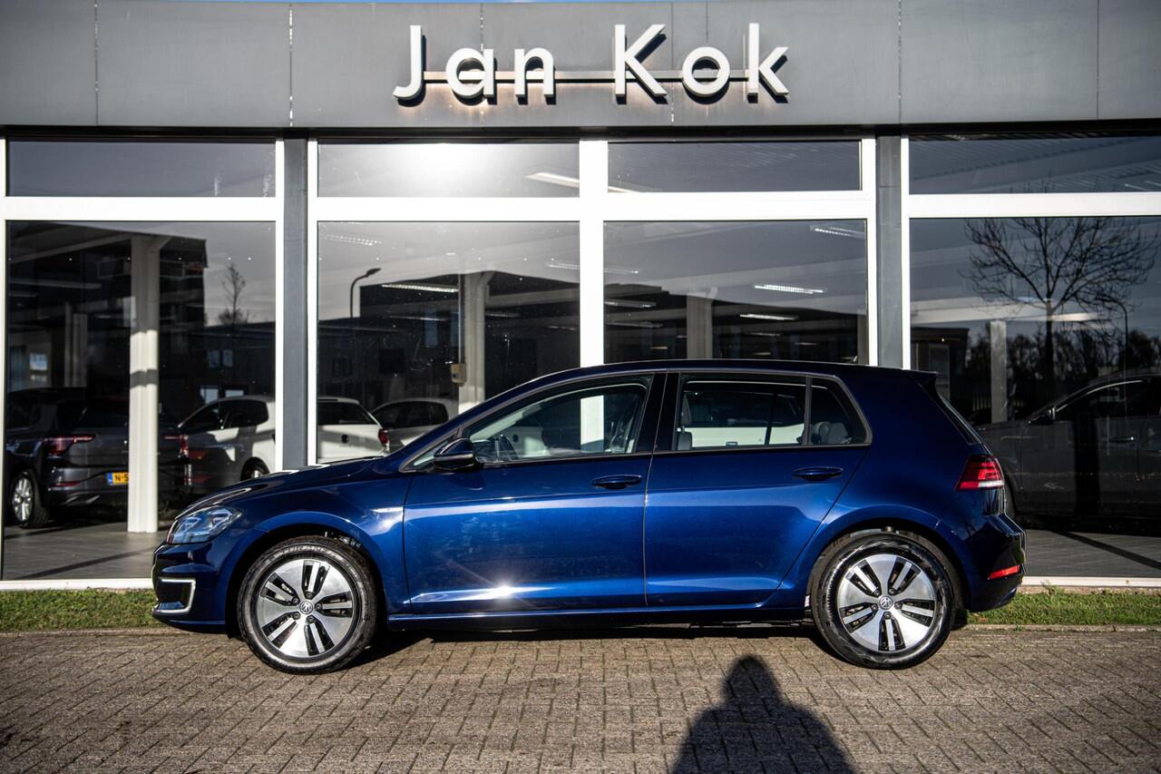 Volkswagen e-Golf 35,8 kWh 136 pk | Warmtepomp | Full LED | Navigatie