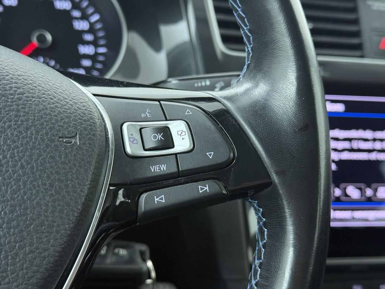 Volkswagen e-Golf E-DITION | 136 PK | SoH 89% | Adaptive cruise control | Climate control | Apple Carplay/Android Auto |