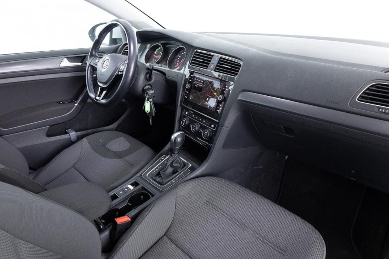 Volkswagen e-Golf E-DITION *SOH 91%* LED | NAVI ? 1e Eigenaar