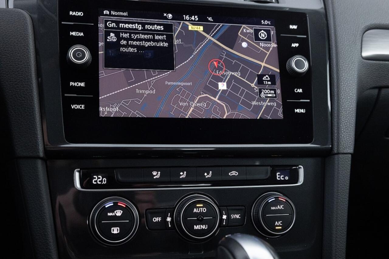 Volkswagen e-Golf E-DITION *SOH 91%* LED | NAVI ? 1e Eigenaar