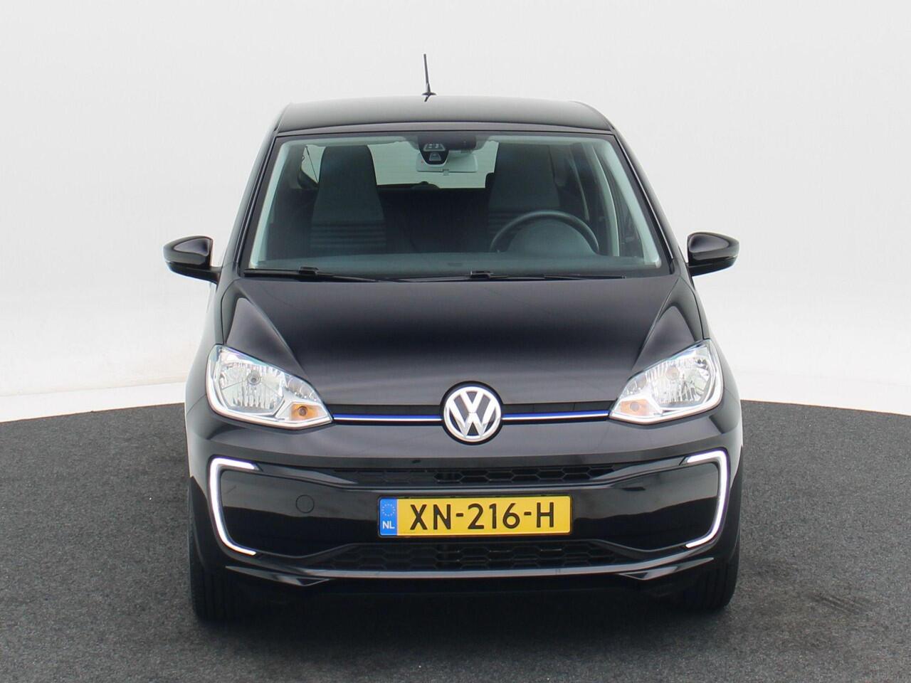 Volkswagen e-Up e-Up! Automaat | LED Dagrijverlichting | DAB | Elektrische Ramen | Regensensor | 15 Inch | 39.294 Km !!