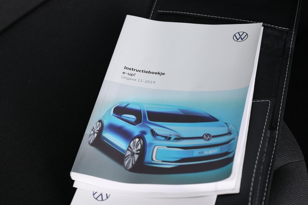 Volkswagen e-Up e-Up! *SOH 90%* Airco-ECC | CRUISE | PDC ? 1e Eigenaar *BEVRIJDINGSDAG 05 mei OPEN!*