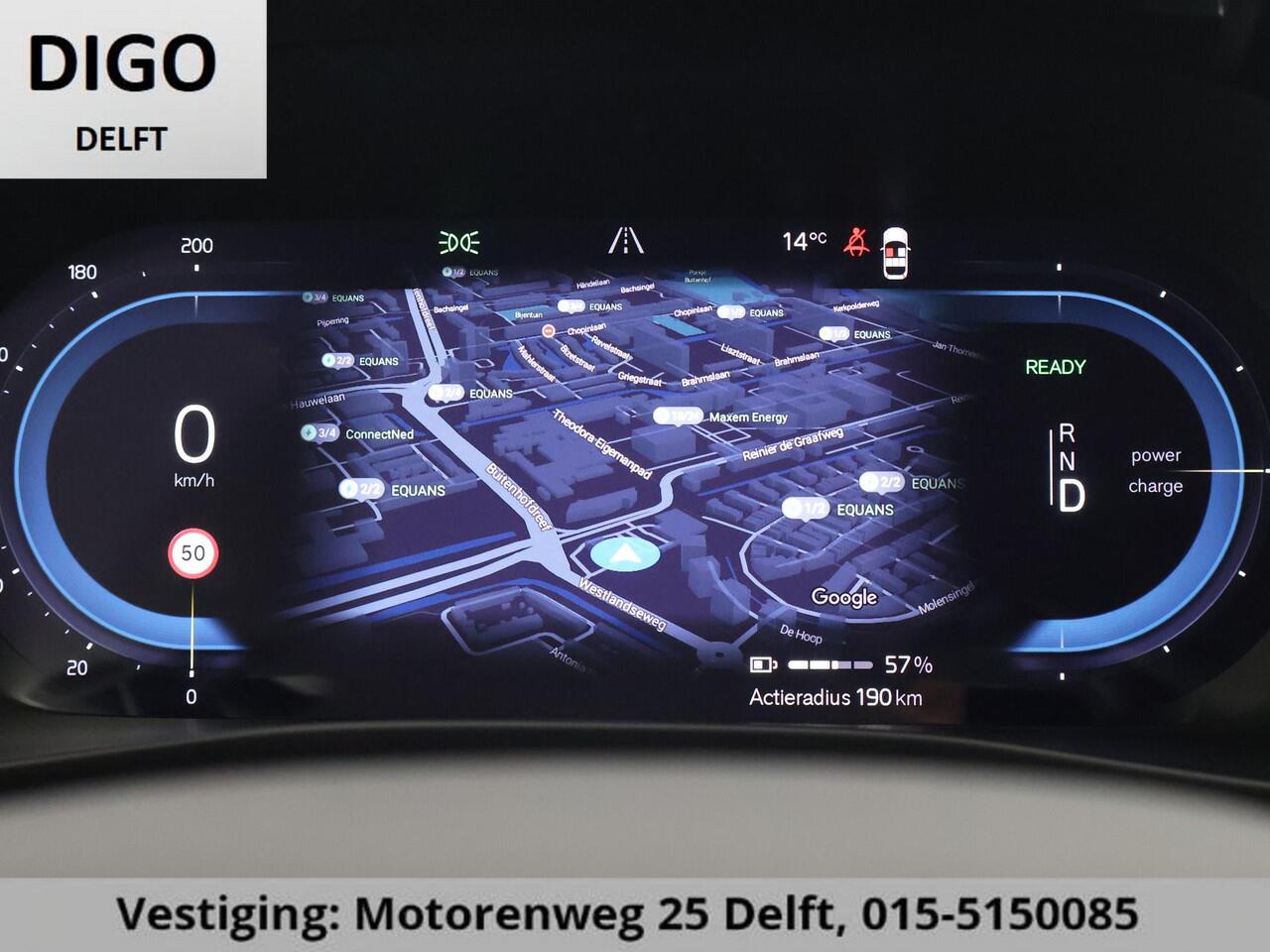 Volvo C40 RECHARGE TWIN INTRO AWD 78 KW/408 PK ACCU 92% BIJNA 2022.GARANTIE TOT 2032** 1800 KG TREKGEWICHT. PANODAK