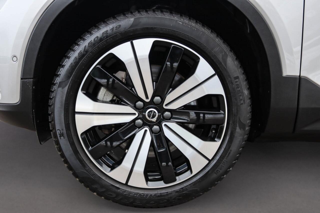 Volvo C40 1st Edition 408pk 78kWh Recharge Pure Electric AWD 90%SOH l Pano