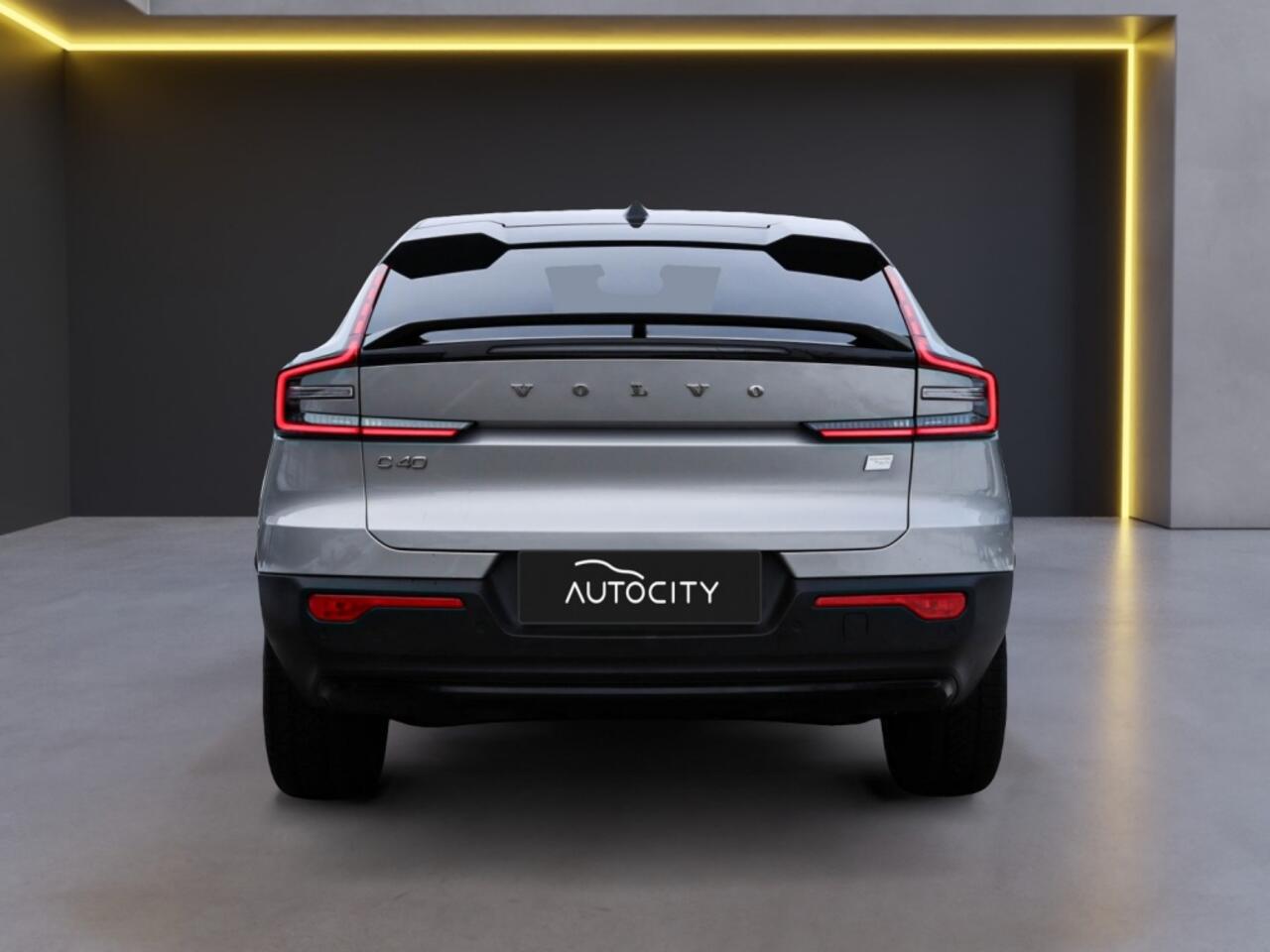 Volvo C40 1st Edition 408pk 78kWh Recharge Pure Electric AWD 90%SOH l Pano