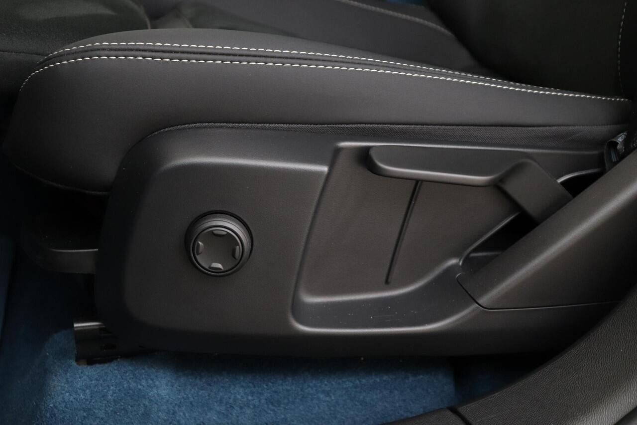 Volvo C40 SINGLE MOTOR PLUS 69 kWh -PRIVACY.GLAS|CAMERA|KEYLESS|WARMTEPOMP|ADAP.CRUISE