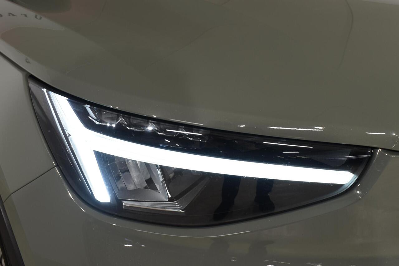 Volvo C40 231PK Single Motor 70 kWh Plus Dark / Navigatie / Camera / Parkeersensoren / Stoelverwarming / Stuurverw. / Adaptieve Cruise Control / LM Velgen /