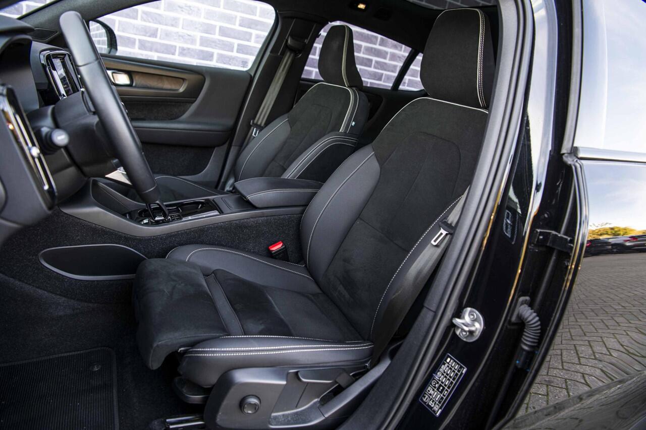 Volvo C40 Single Motor Plus 69 kWh | Adaptive cruise control | Stoel- en stuurverwarming | Warmtepomp | 20 inch velgen | Panoramadak | Camera |