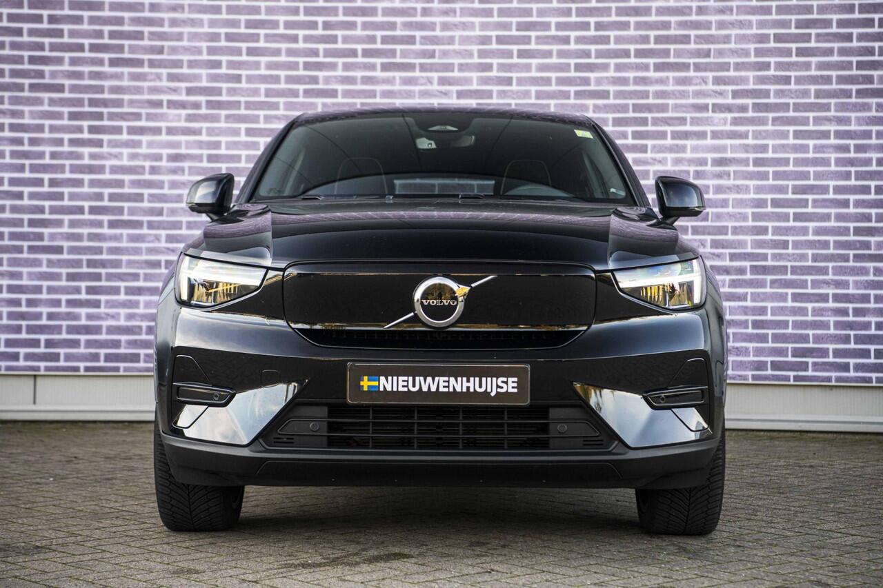 Volvo C40 Single Motor Plus 69 kWh | Adaptive cruise control | Stoel- en stuurverwarming | Warmtepomp | 20 inch velgen | Panoramadak | Camera |
