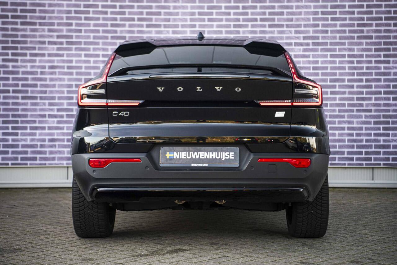 Volvo C40 Single Motor Plus 69 kWh | Adaptive cruise control | Stoel- en stuurverwarming | Warmtepomp | 20 inch velgen | Panoramadak | Camera |