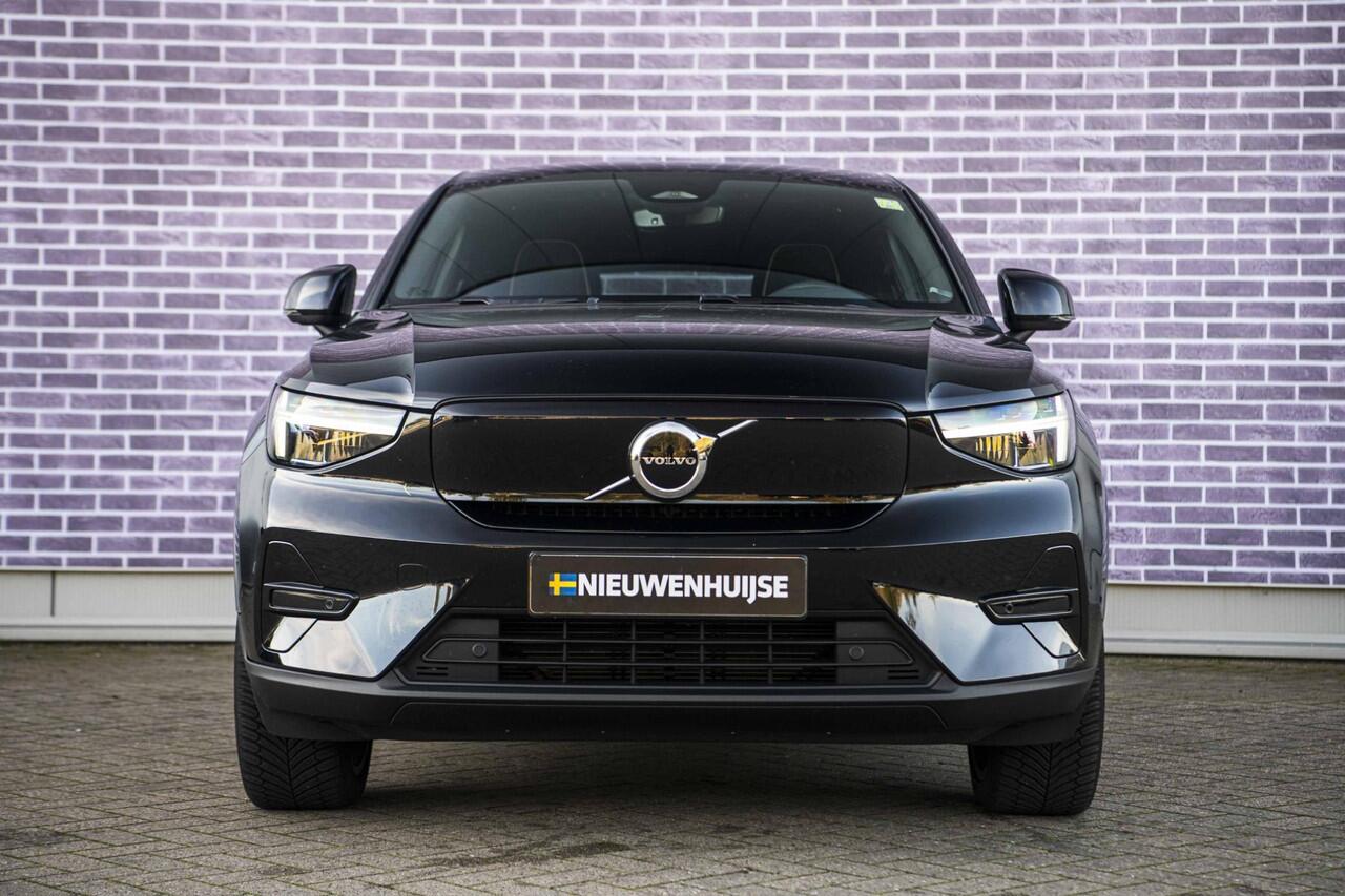 Volvo C40 Recharge Plus 69 kWh | Adaptieve cruise control | Stoel- en stuurverwarming | Warmtepomp | 20 inch velgen | Panoramadak | Camera |
