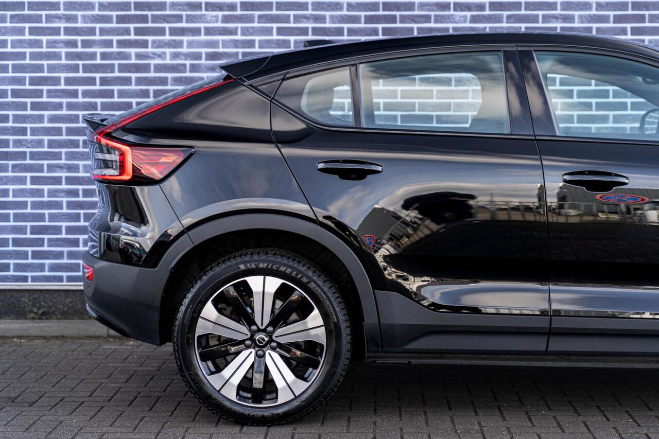 Volvo C40 Recharge Core 69 kWh | Google | Warmtepomp | Stoelverwarming | Trekhaak | Navigatie | Apple Carplay | Android Auto | Achteruitrijcamera | Parkeersensoren | LED Koplampen | Climate Control