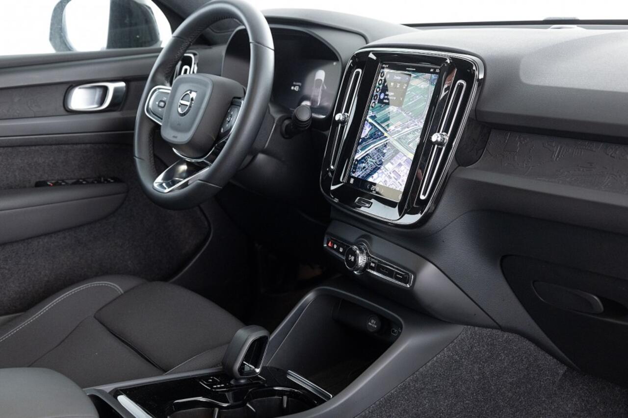 Volvo C40 Recharge Core 70 kWh | Full LED | ECC | NAVI | SOH 94%