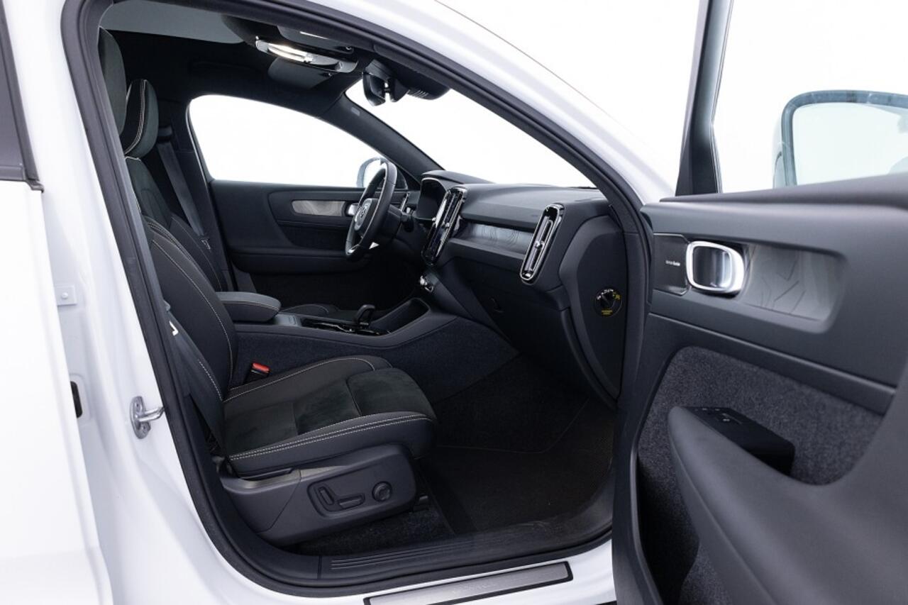 Volvo C40 Extended Range Ultimate 82 kWh | PANORAMADAK ? 1e Eigenaar