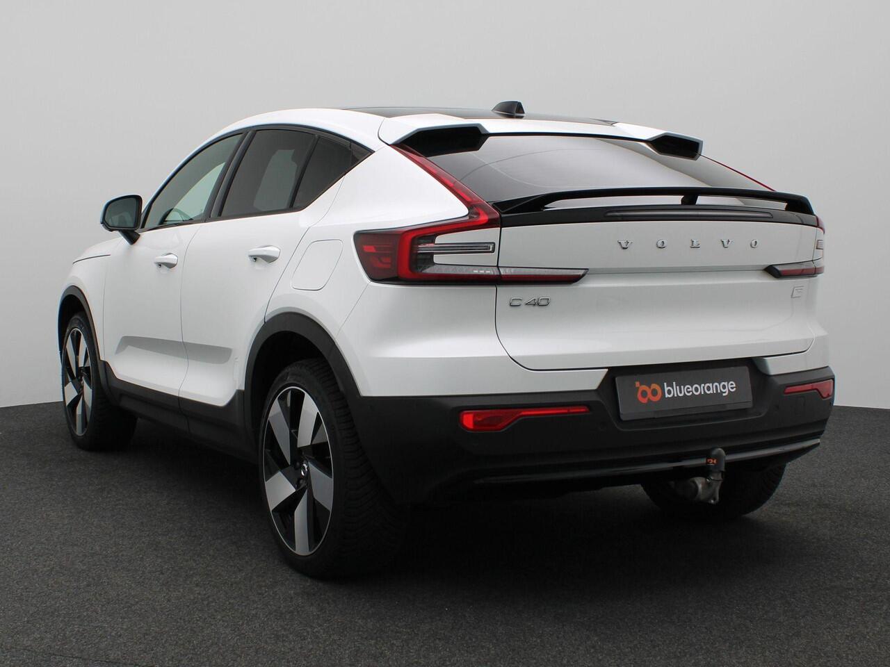 Volvo C40 Recharge Twin Ultimate 78 kWh 408PK Aut. SOH 92,15%, Panoramadak, Trekhaak, Harman Kardon Audio, Achteruitrijcamera, 20" LM Velgen, Memorystoel, Elektr. Achterklep, Stoel-Stuurverwarming, Adaptieve Cruise Controle