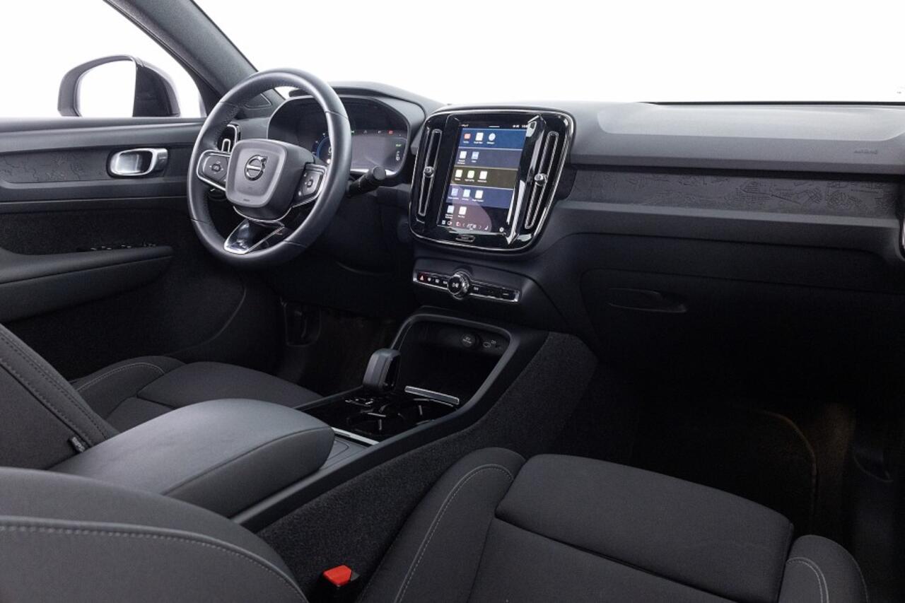 Volvo C40 Single Motor Extended Range Plus 82 kWh | PANORAMADAK | SAGE GREEN| CAMERA | Carplay | SOH = 97,81%