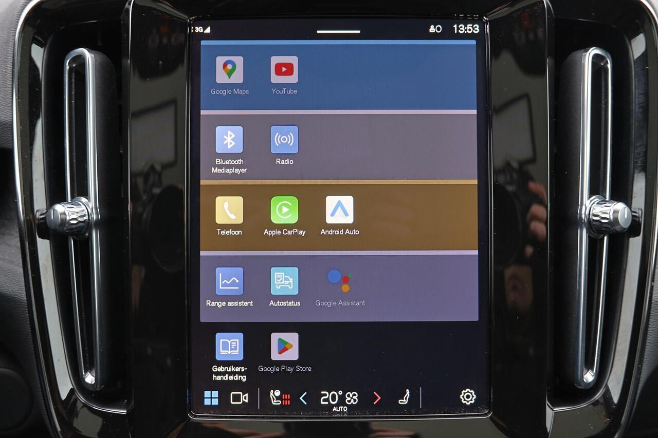 Volvo C40 Extended Range Plus 82 kWh - Panoramadak - IntelliSafe Assist & Surround - Parkeercamera achter - Parkeersensoren voor & achter - Elektr. bedienb. bestuurdersstoel met geheugen - Draadloze tel. lader - Warmtepomp - Extra getint glas - Elektr. inklapbare t