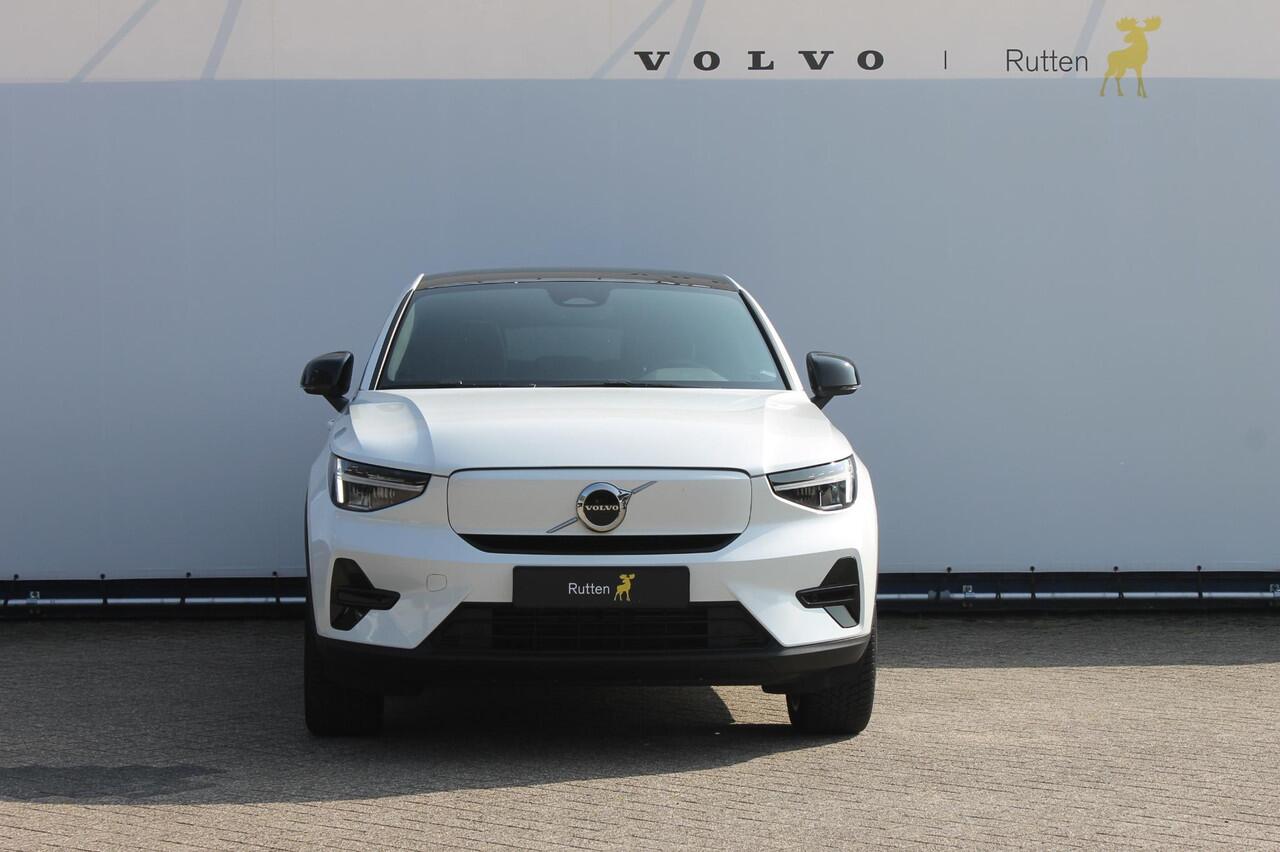 Volvo C40 Single Motor Extended Range Plus 82 kWh Panorama dak / Google infotainment / Getinte ramen vanaf de B-stijl / 20" lichtmetalen velgen / Adaptieve cruise control