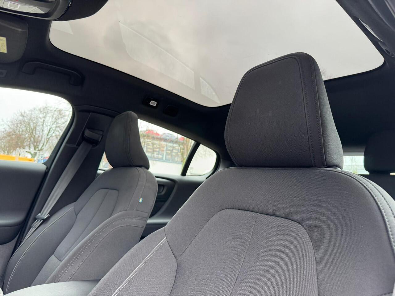 Volvo EC40 Single Motor Extened Range 82 kWh |Pano |H/K |360° |Memory |Stoel/Stuurverrw. |ACC