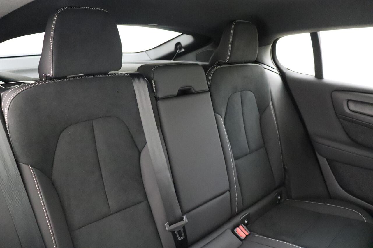 Volvo EC40 SINGLE MOTOR EXTENDED RANGE PLUS 82 kWh -TREKHAAK|PRIVACY.GLAS|CAMERA|KEYLESS|WARMTEPOMP|ADAP.CRUISE